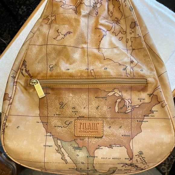 Alviero Martini Tan Map Print Sling Backpack Featuring United States - Picture 8 of 15